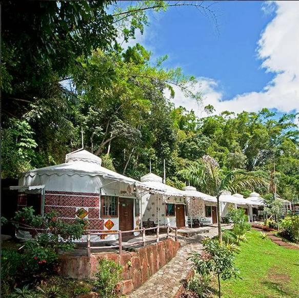 Green Valley Resort Desa Desa Bandungan Exteriör bild