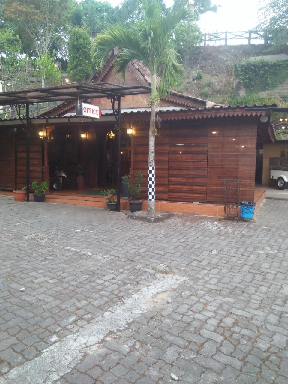Green Valley Resort Desa Desa Bandungan Exteriör bild